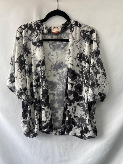 ONLY.Kimono gris T.36