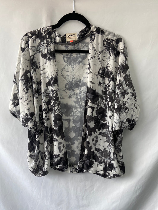 ONLY.Kimono gris T.36