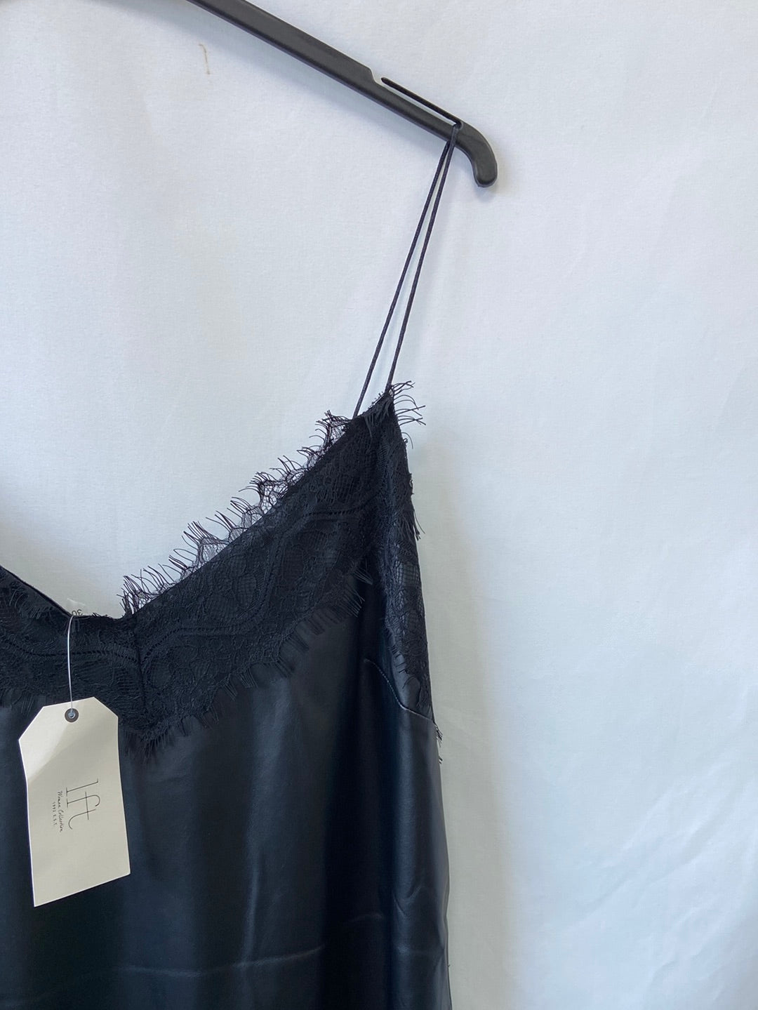 LEFTIES.Vestido lencero polipiel T.L