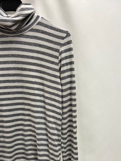 OTHERS.White and grey striped jersey TS