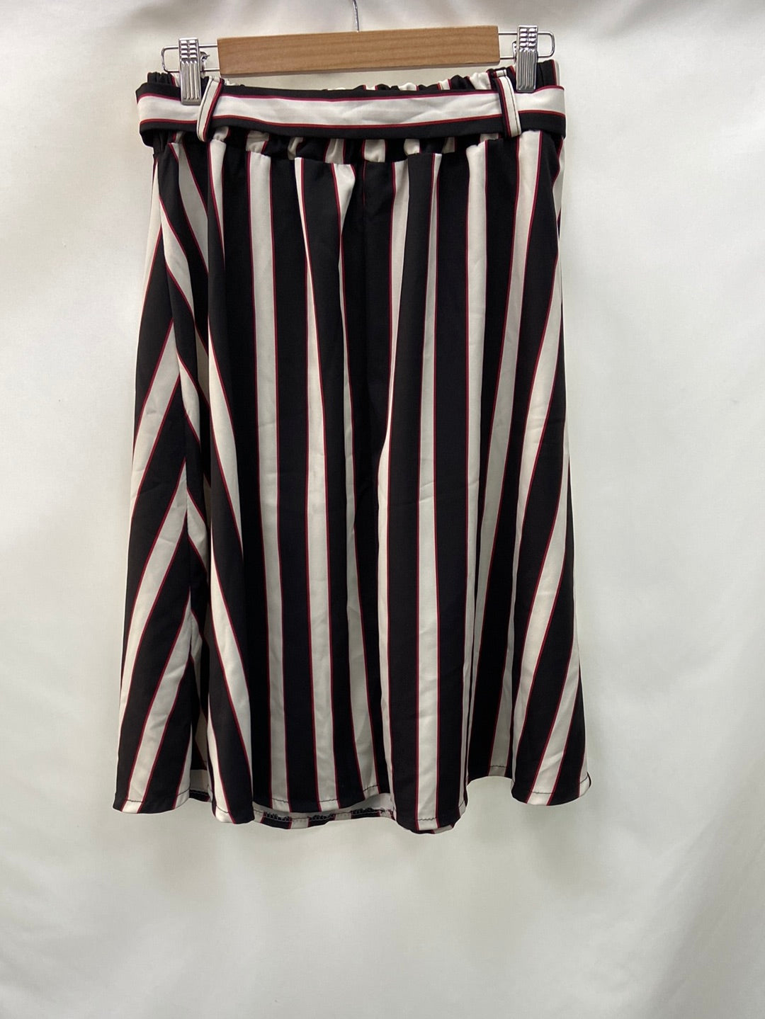 OTHERS. Striped midi skirt TM