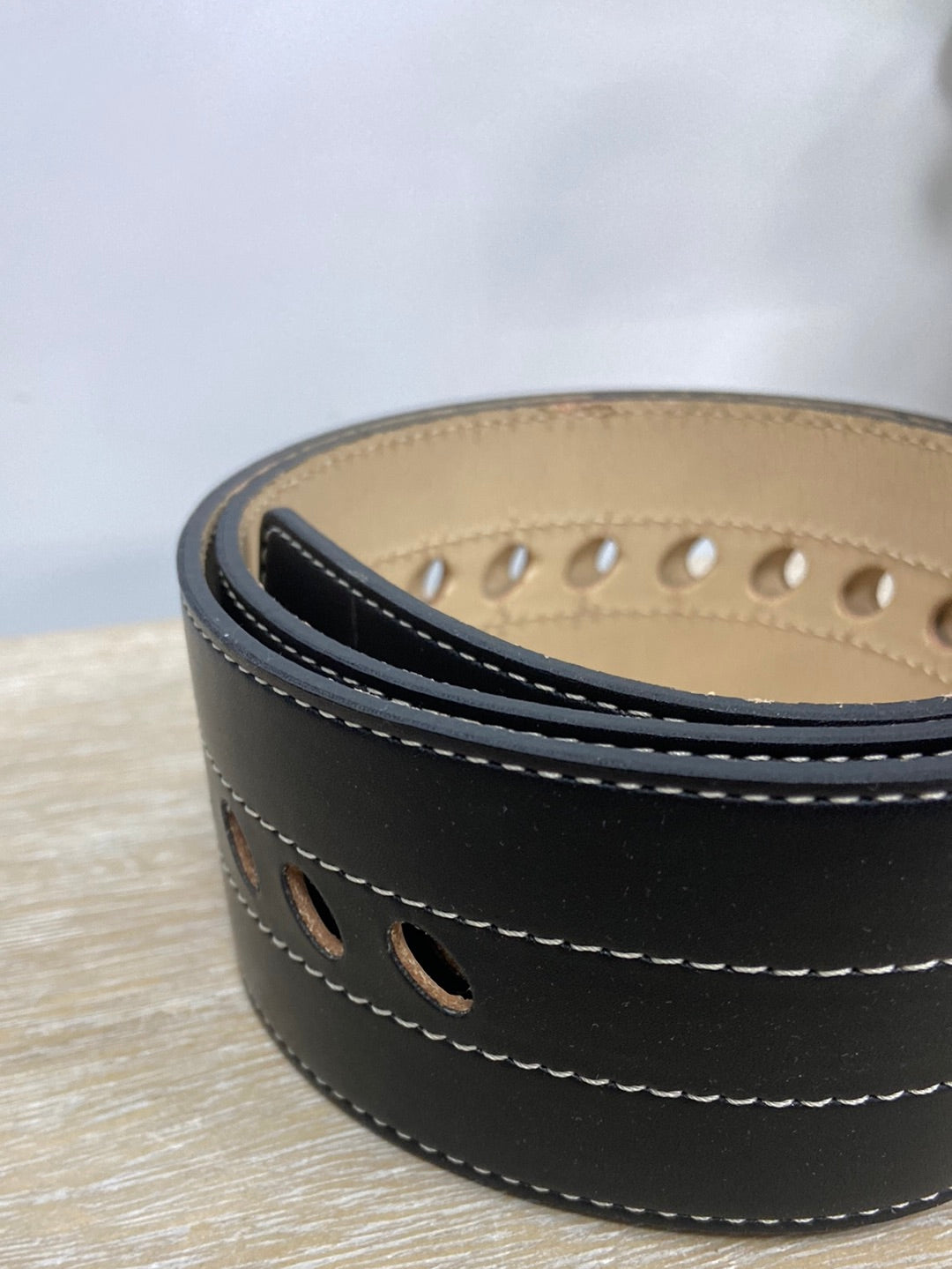 OTRAS. Cinturón negro