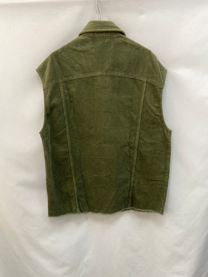 ZARA. Oversized green corduroy vest TS