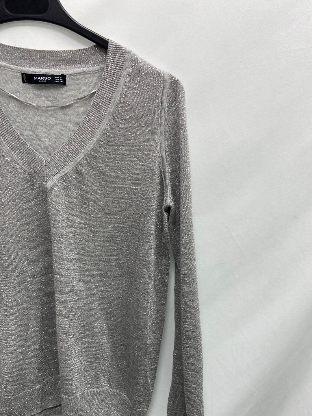 MANGO. Jersey plateado T.s
