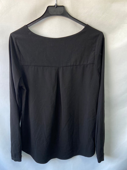 GRACE&MILA.Blusa negra pedrería T.s