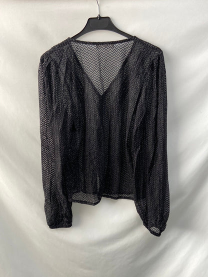 MANGO. Blusa negra semitrasparente con hilos plateados T.s