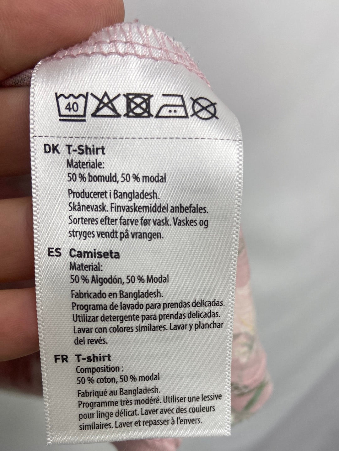 UP2FASHION. Camiseta rosa flores T.m