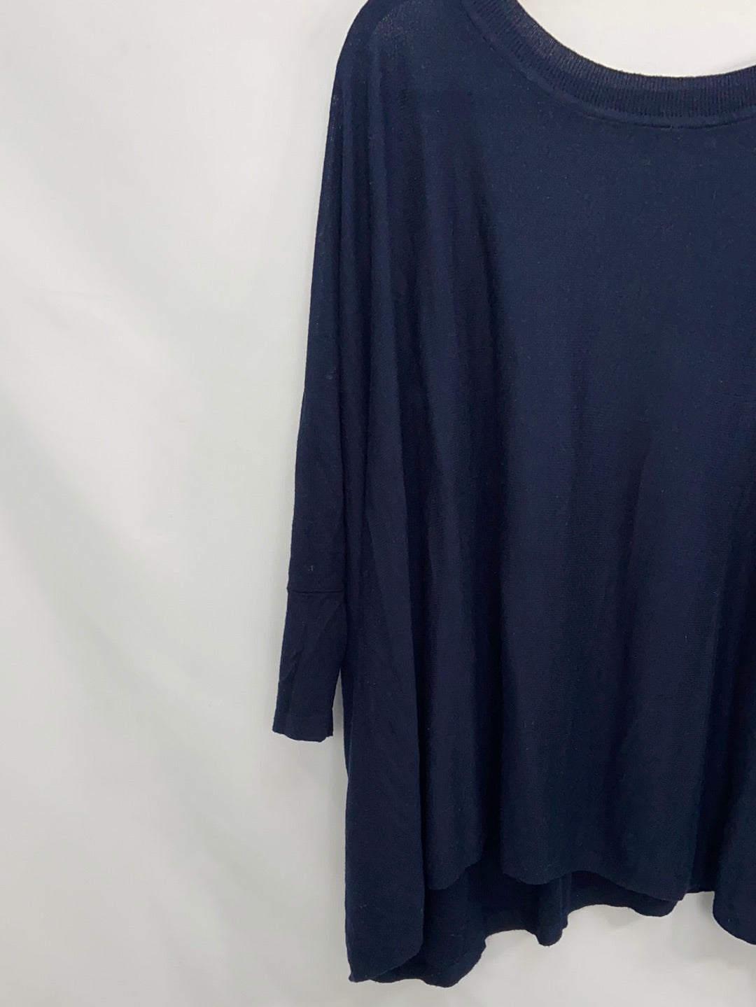 H&amp;M.Blue oversized knit t-shirt/sweater t.xs