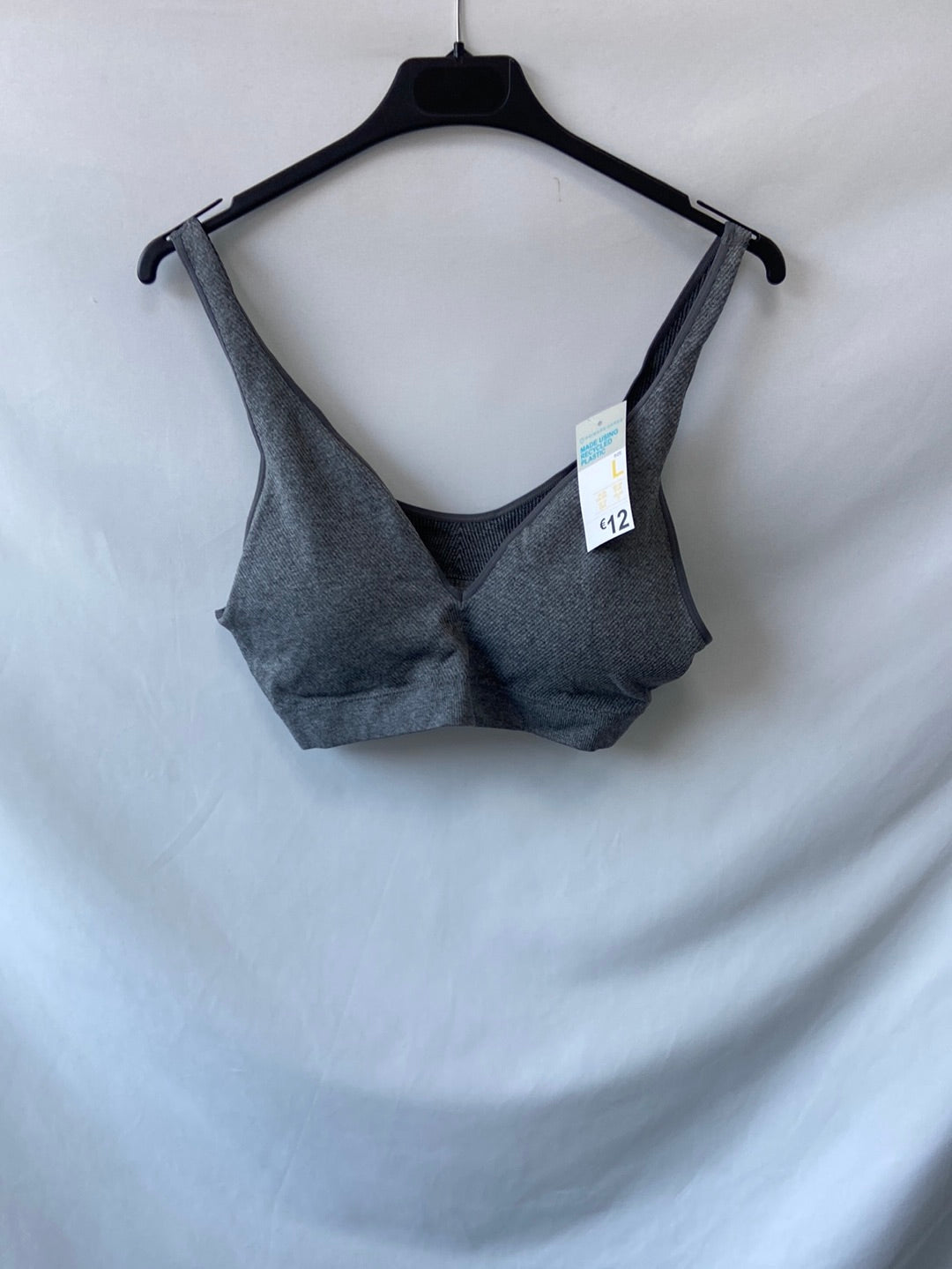 PRIMARK.Top deportivo gris T.L