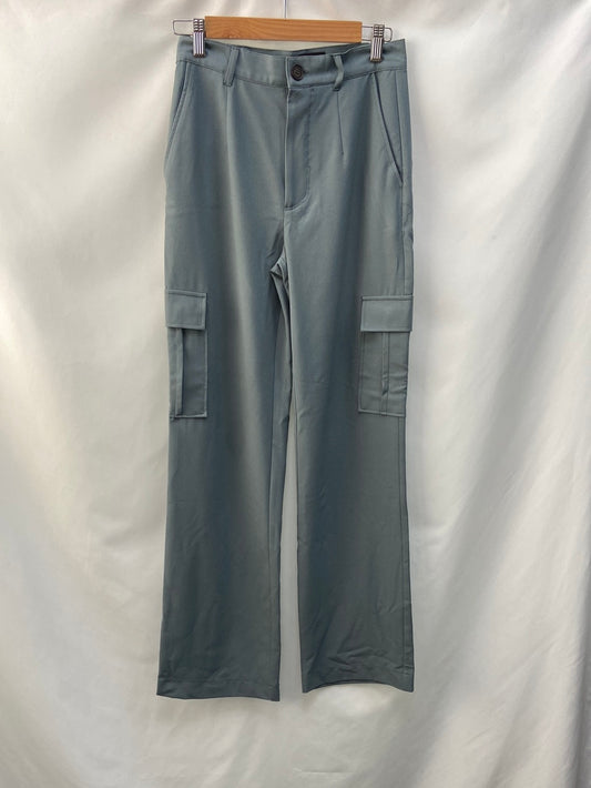 PULL&BEAR.Pantalones rectos bolsillos T.s
