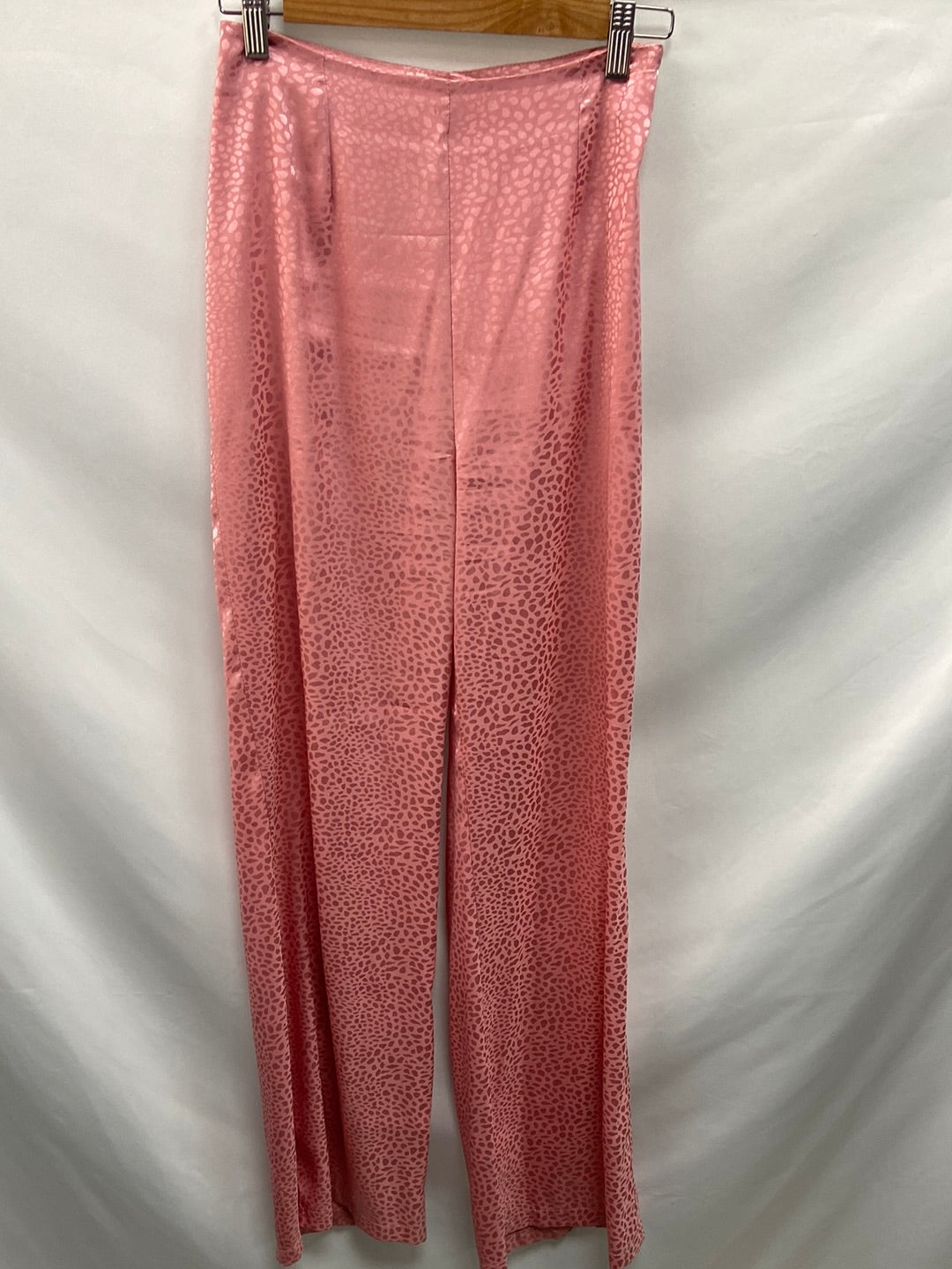 CAYRO.Total look rosa estampado T.xs/s (TARA)