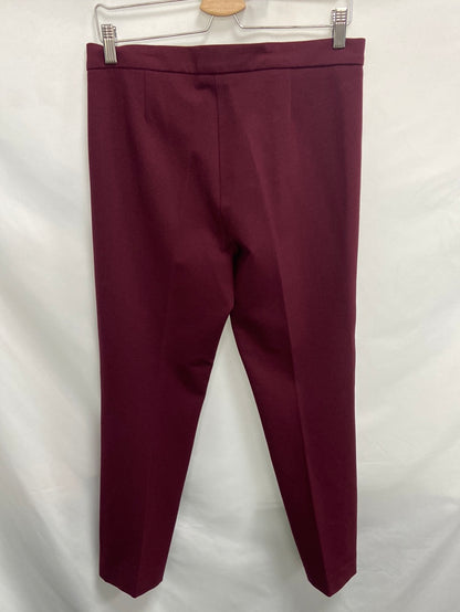 ANTEA.Pantalones pinzas burdeos T.44
