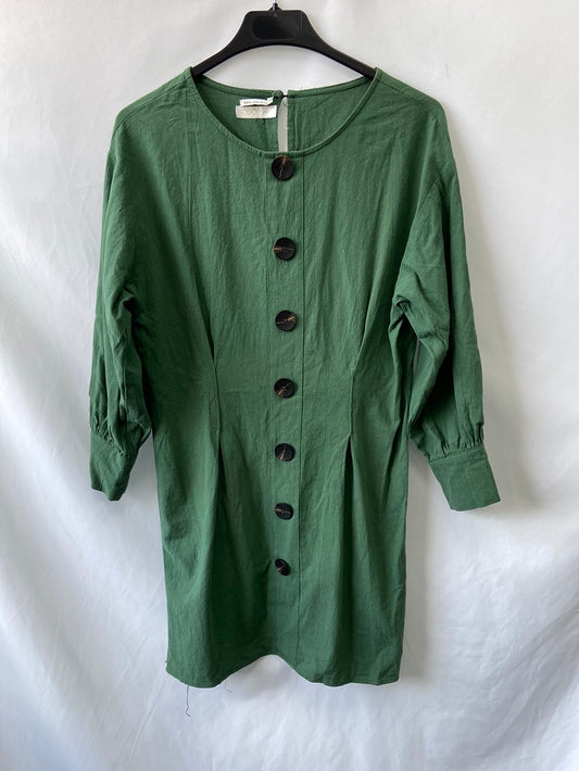 COCO NUT.Vestido verde botones T.S