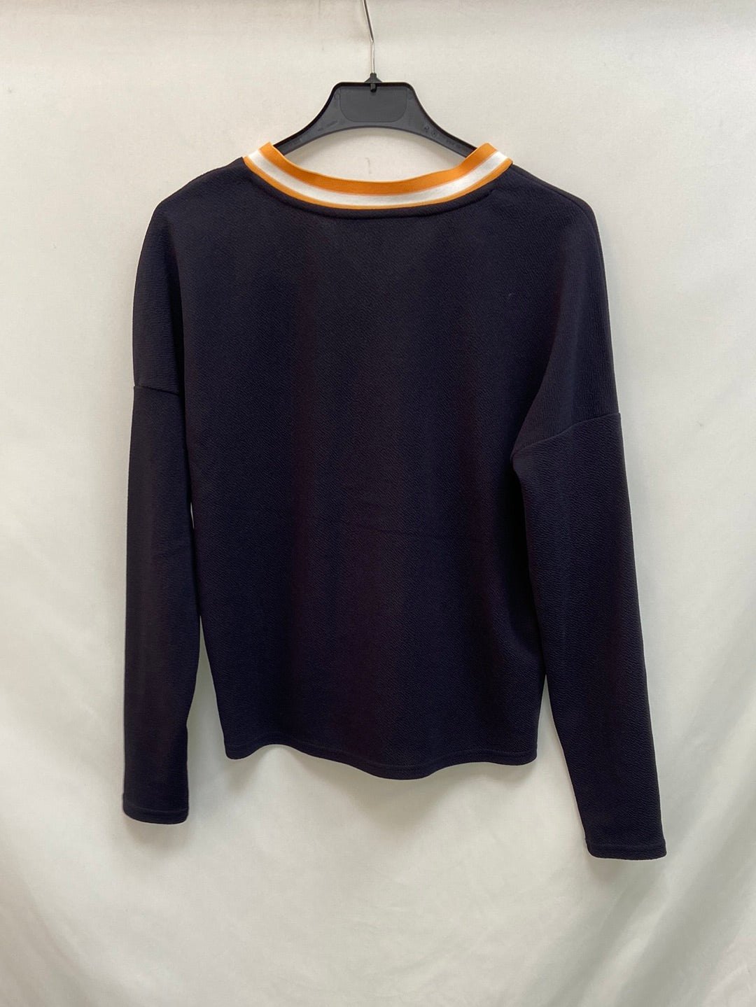 VERO MODA.Blusa azul cuello pico T.XS