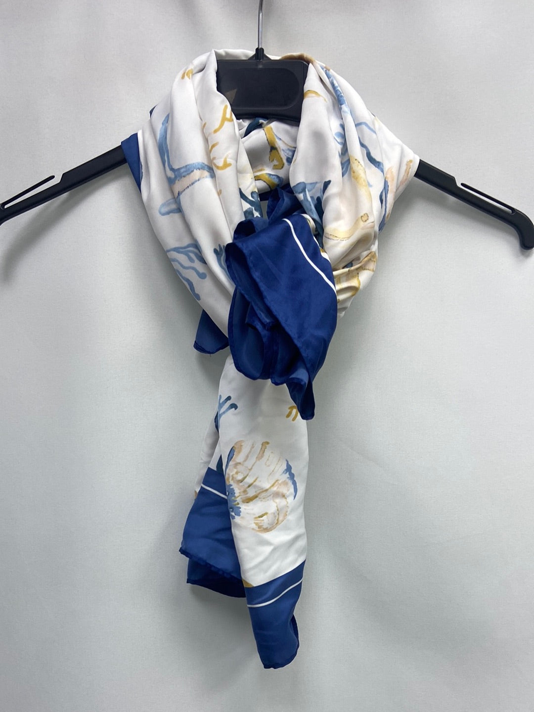 OTHER. Shell-print scarf