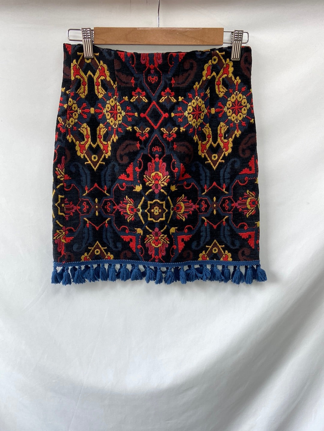 ZARA.Falda corta paño T.XS