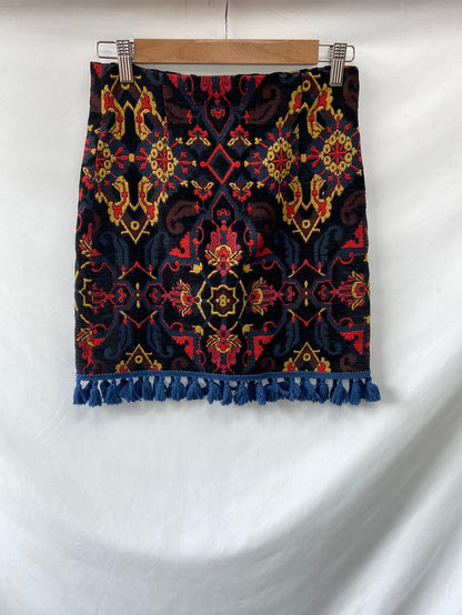 ZARA.Falda corta paño T.XS