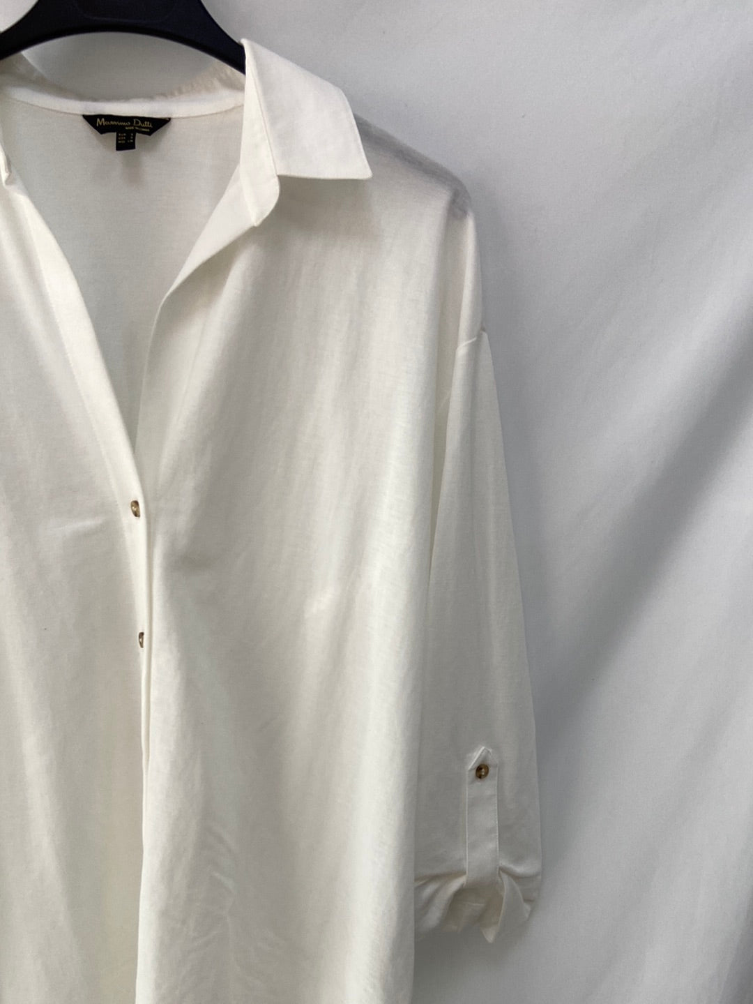 MASSIMO DUTTI.Camisa blanca botones T.s