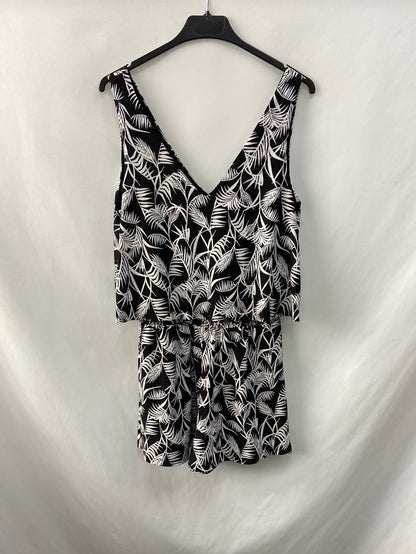 MANGO. Black Ts short jumpsuit