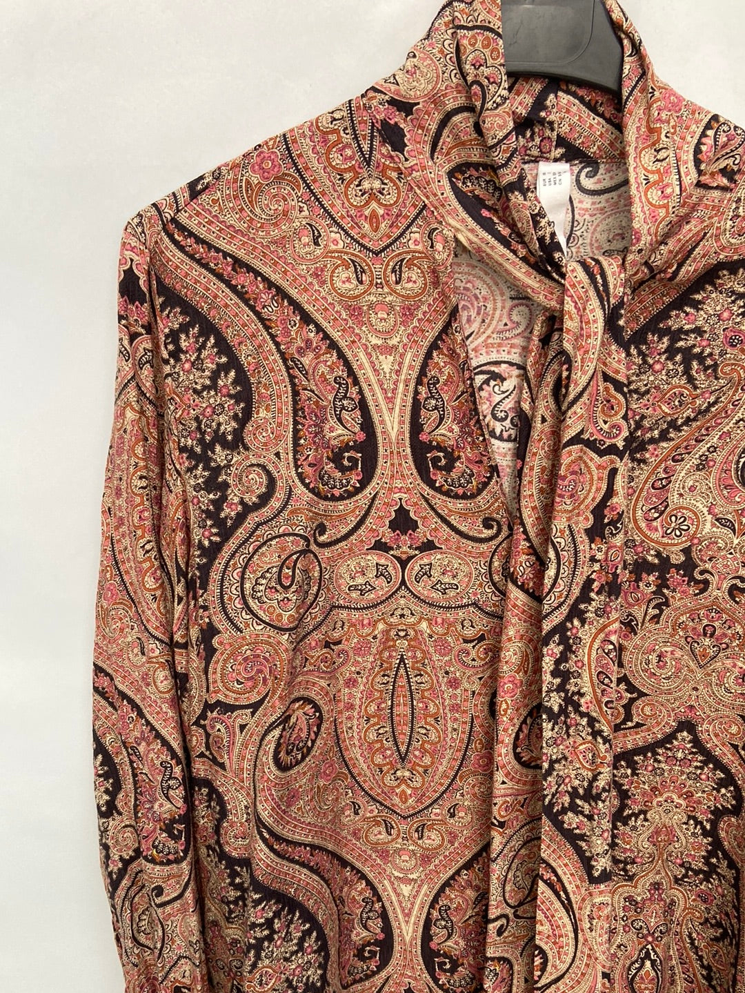 MANGO.Laced amoebas blouse T.XS