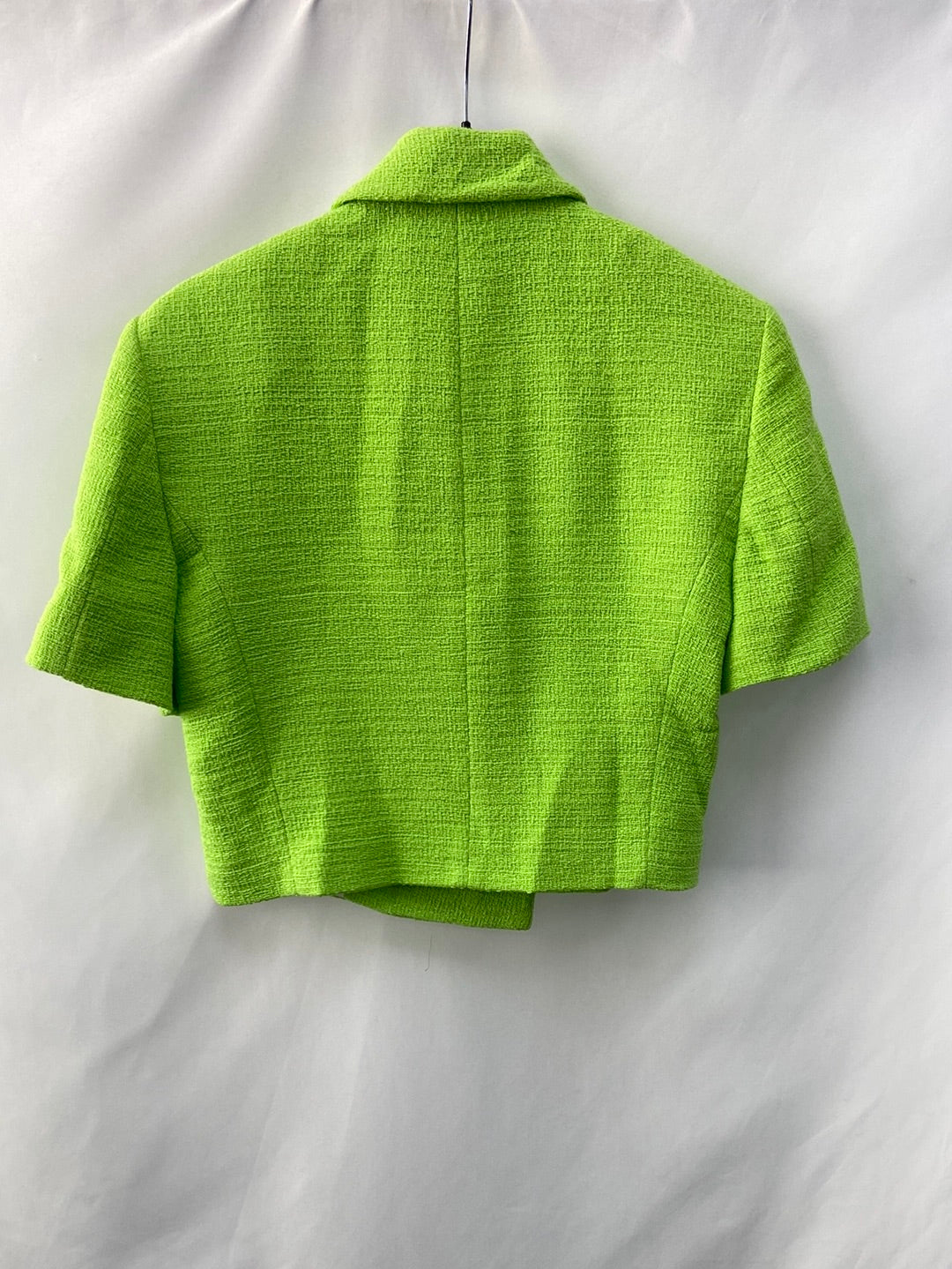 ZARA.Blazer crop manga corta T.s (tara)