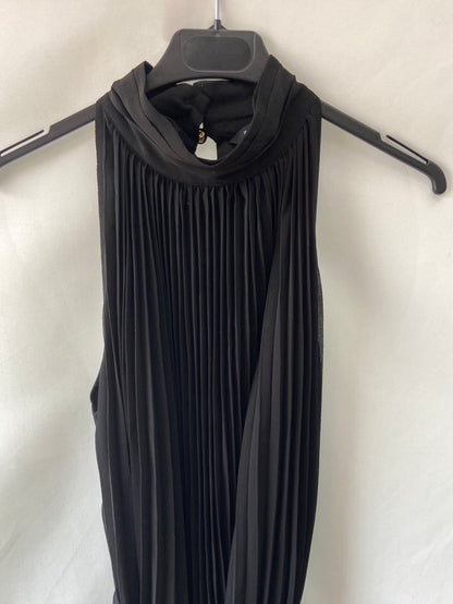 ZARA.Vestido negro midi plisado T.m