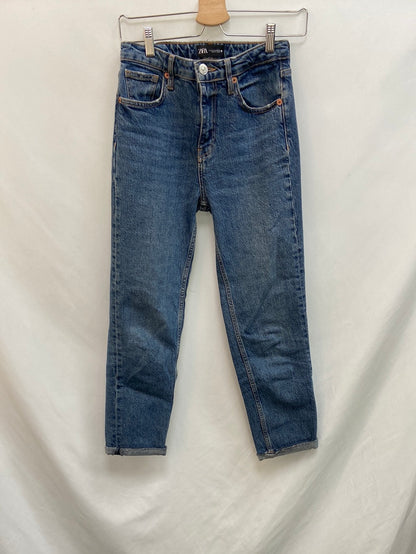 ZARA. Classic straight jeans size 34