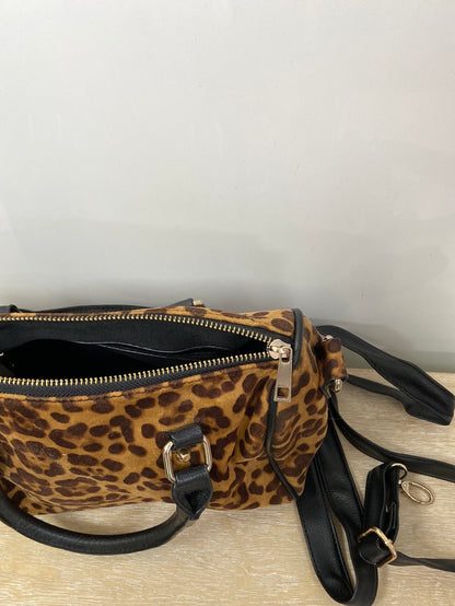 BLANCO.Bolso tamaño mediano doble asa