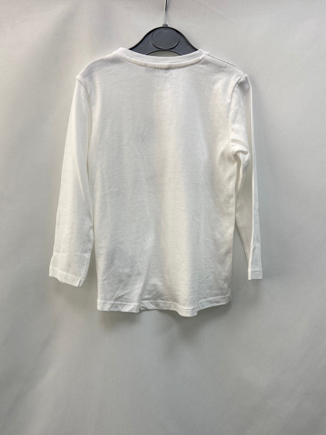 BENETTON. Camiseta blanca manga larga T.18-24 meses