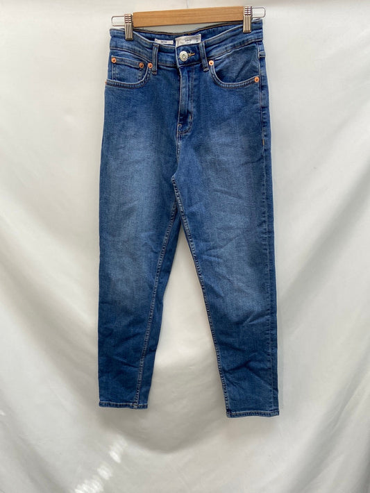 MANGO. Pantalon azul marino mom fit T.34