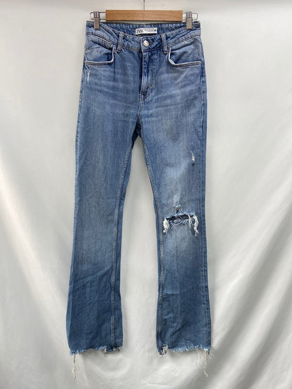 ZARA.Pantalones vaqueros acampanados T.36