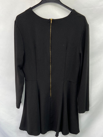 PRIMARK.Vestido corto negro T.42