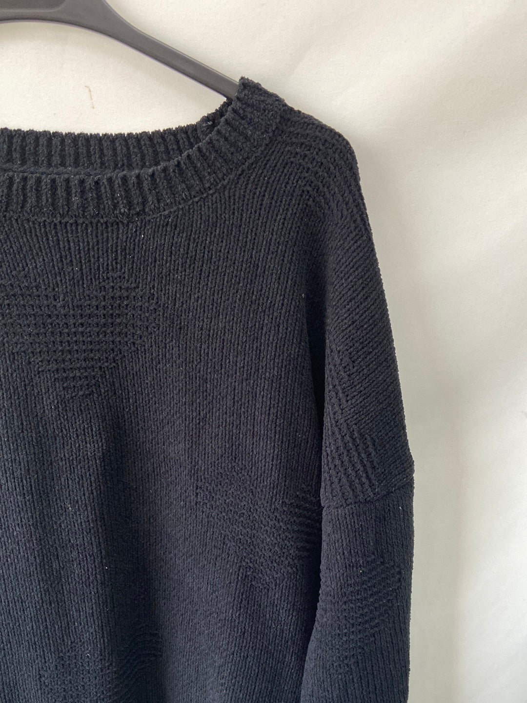 ONLY.Jersey negro T.M