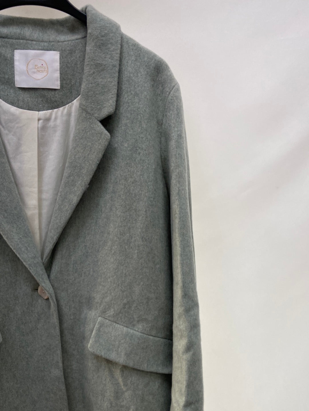 DES PETITS HAUTS. Abrigo de paño verde agua T.m