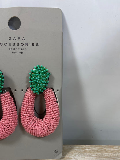 ZARA.Pendientes maxi abalorios