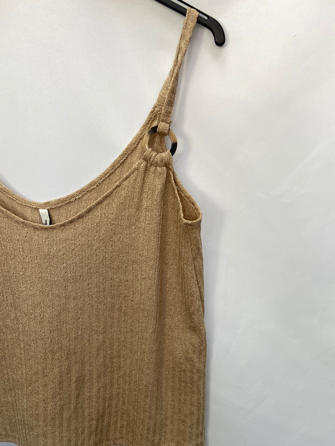 STRADIVARIUS.Top beige canalé T.s