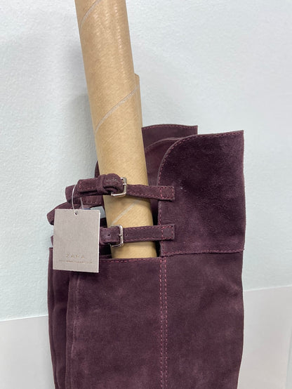 ZARA. Botas altas burdeos de piel T.39 (tara)