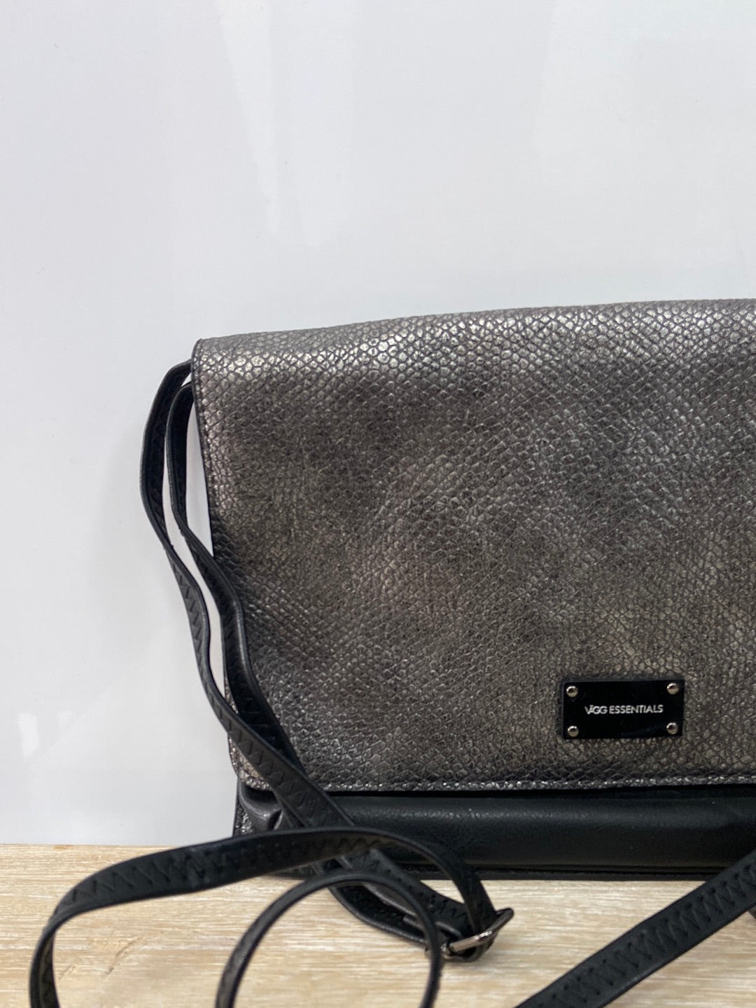 VÄGG ESSENTIAL. Bolso bandolera