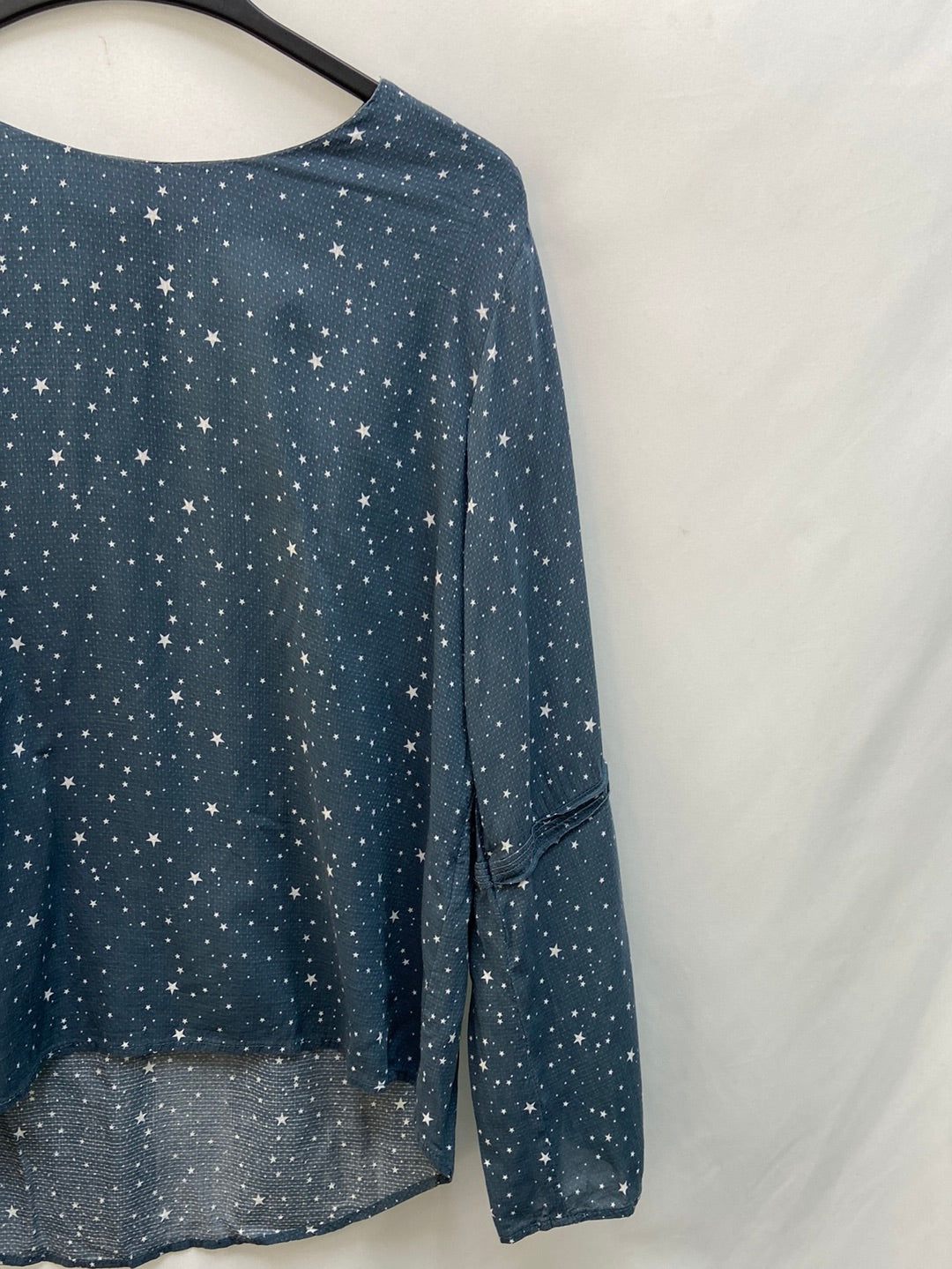 GOCCO.Blusa estrellas T.15-16 años