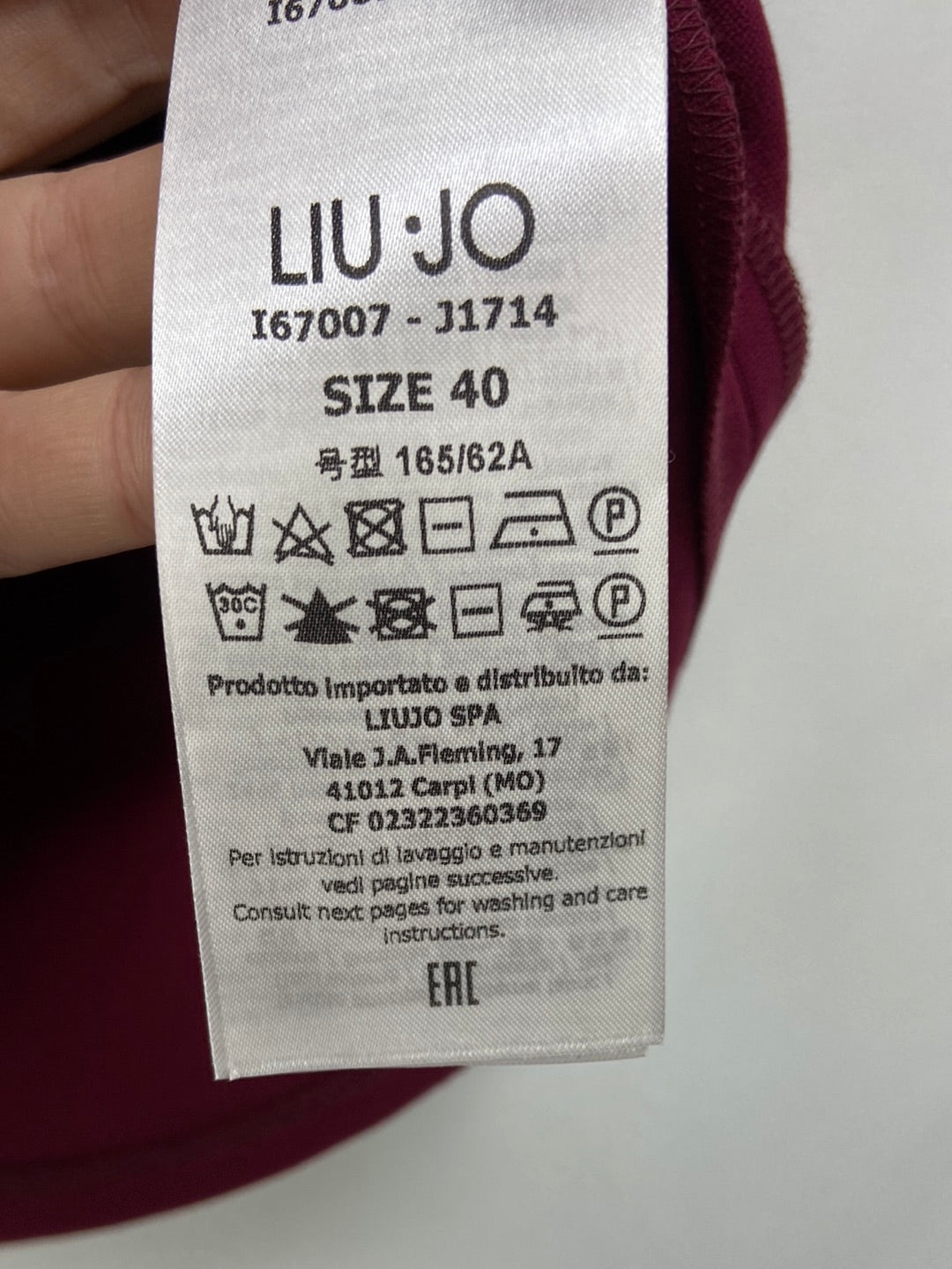 LIUJO. Falda burdeos textura T.40