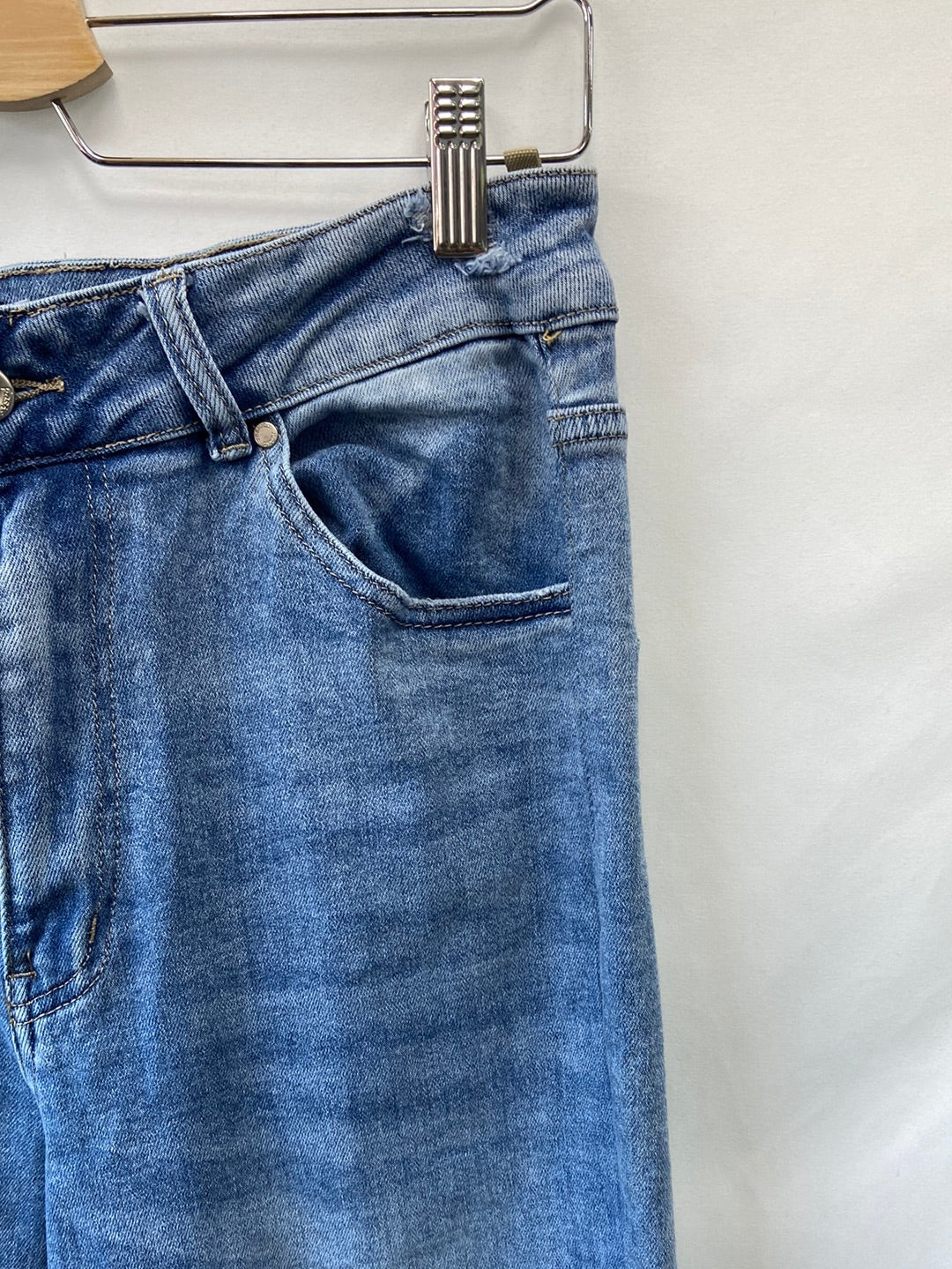 NICE TO MEET MONDAY.Vaqueros rotos T.XL