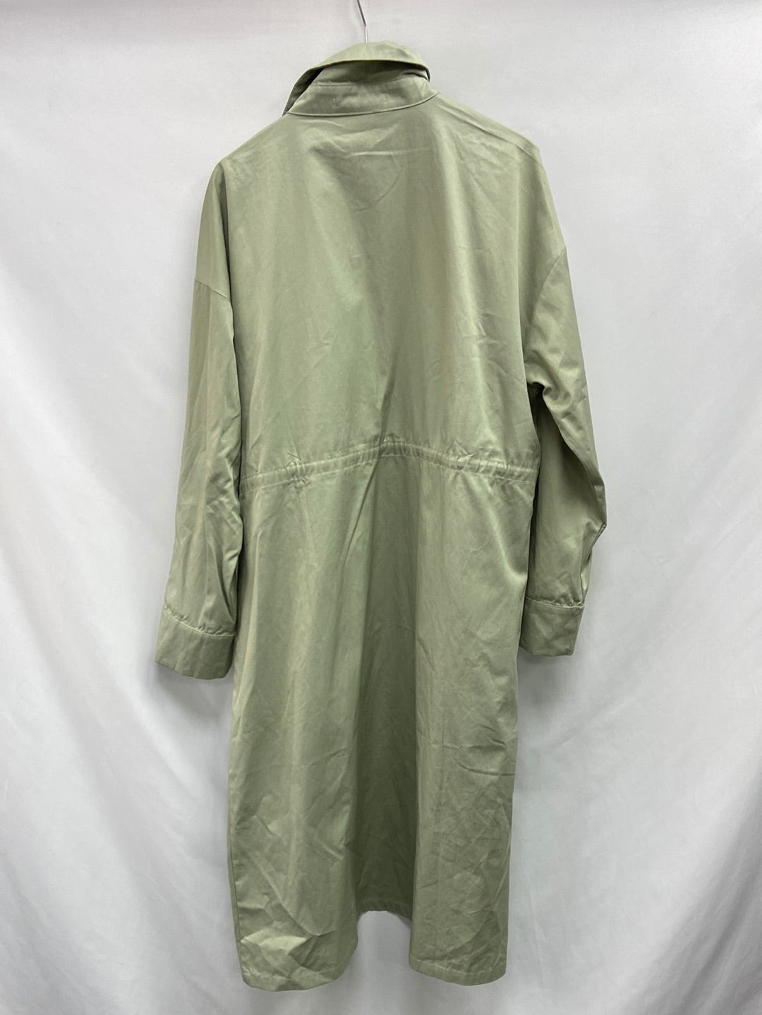 VIELA.Trench verde largo T.S/M