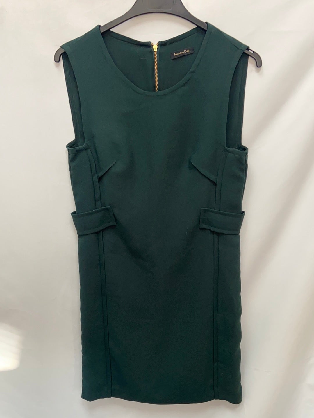 MASSIMO DUTTI. Vestido verde corto T.38