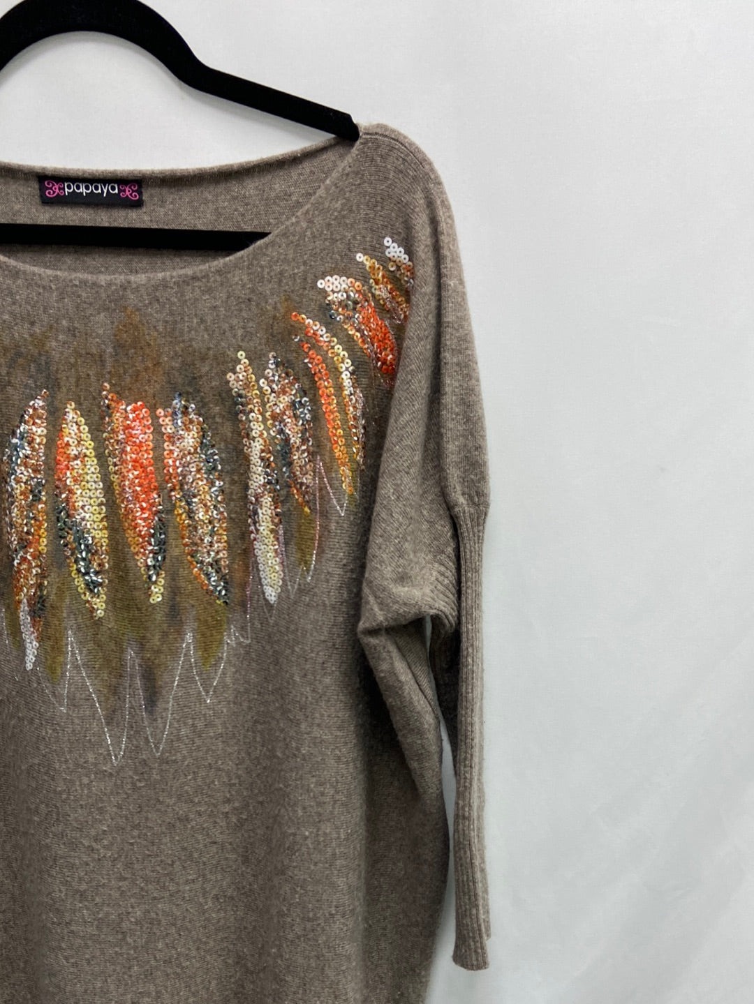 SUNCCO. Beige sequin sweater Tu(l)