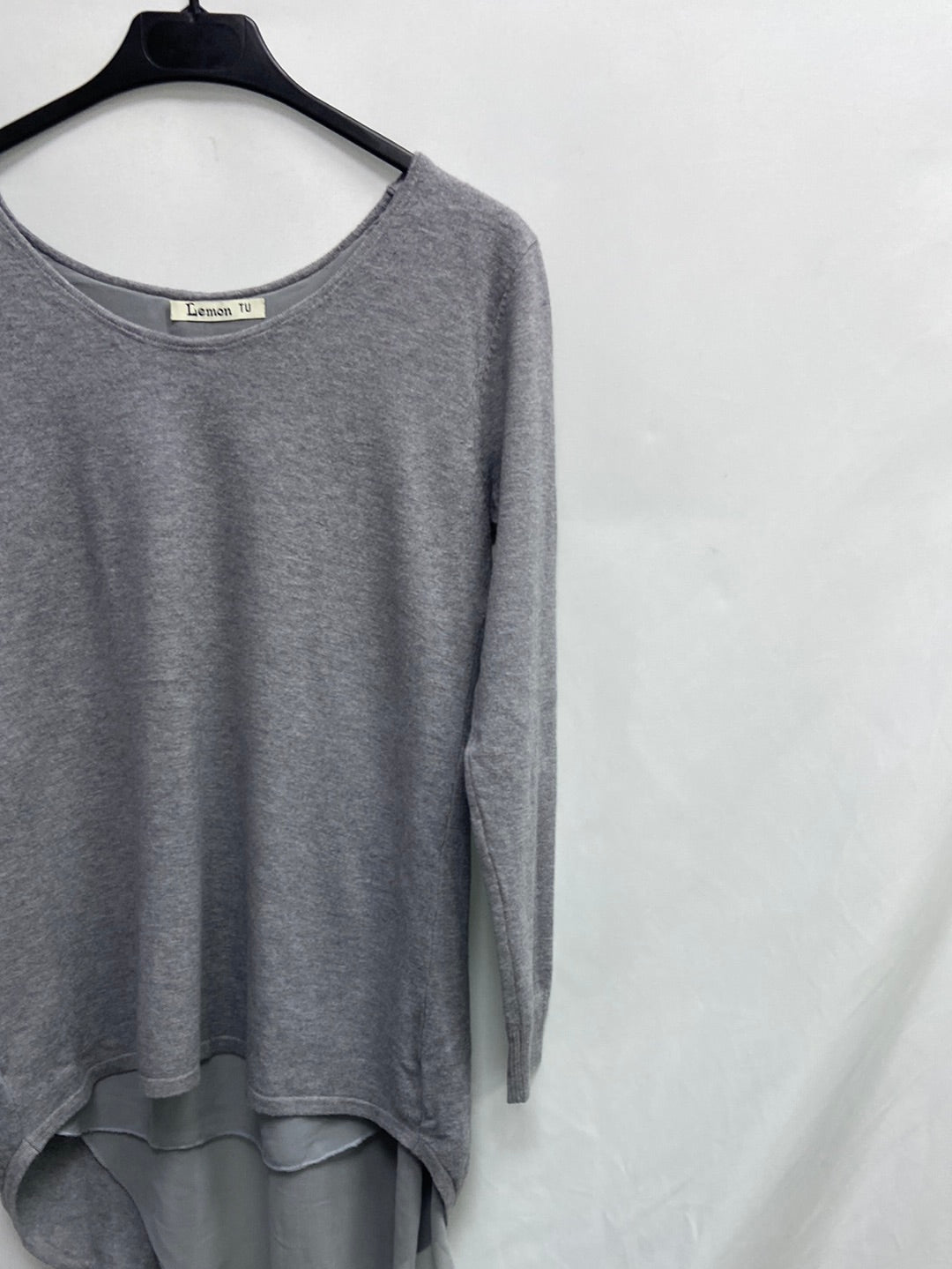LEMON. Gray sweater with blouse Your(s)