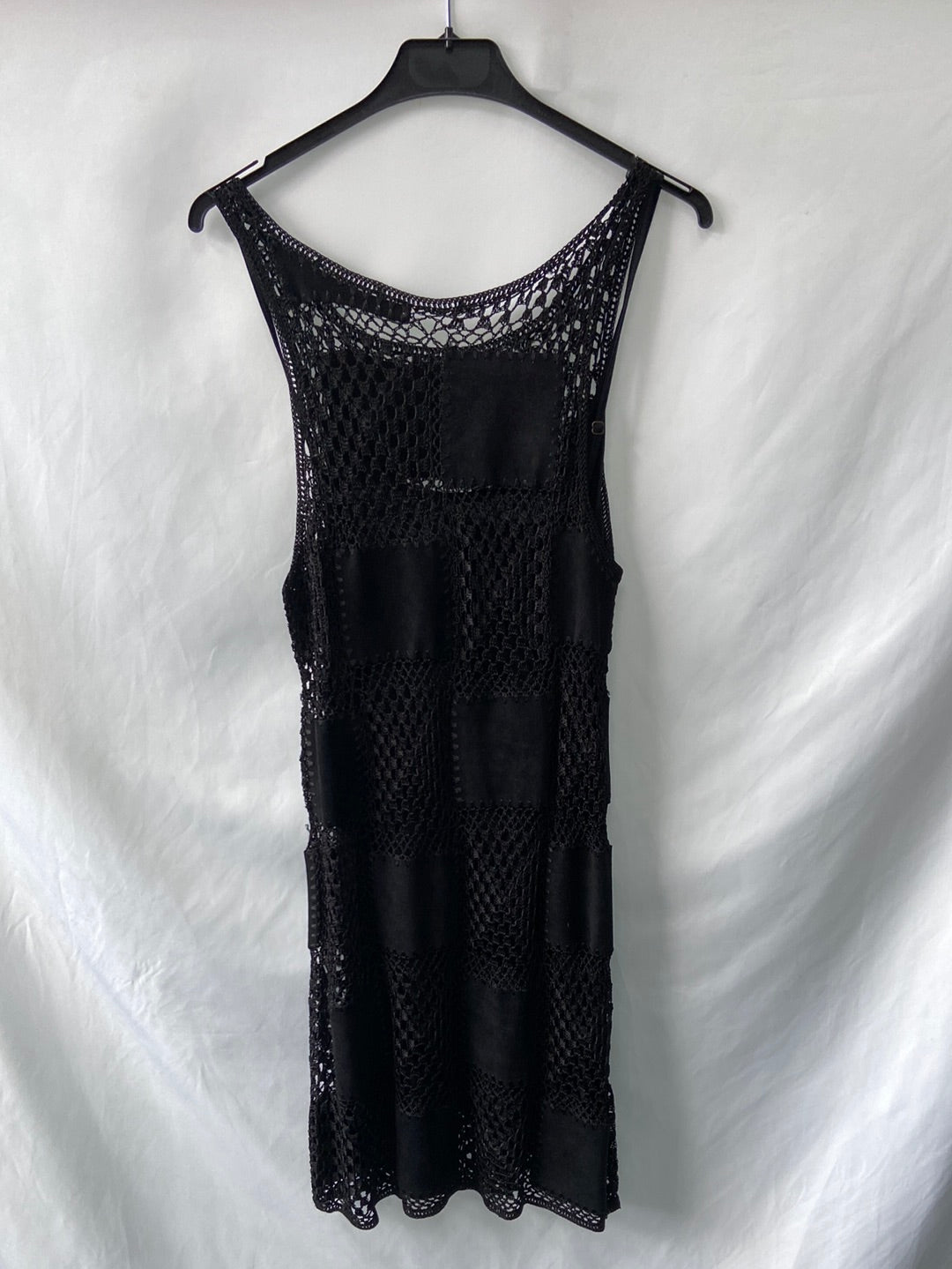 OTRAS.Vestido negro doble textura T.M