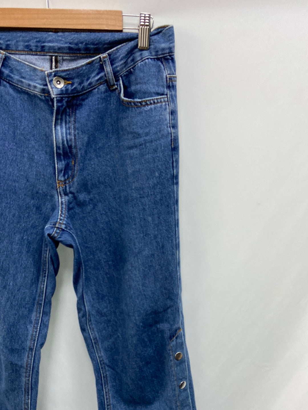 CALZEDONIA. Button-down jeans size 38