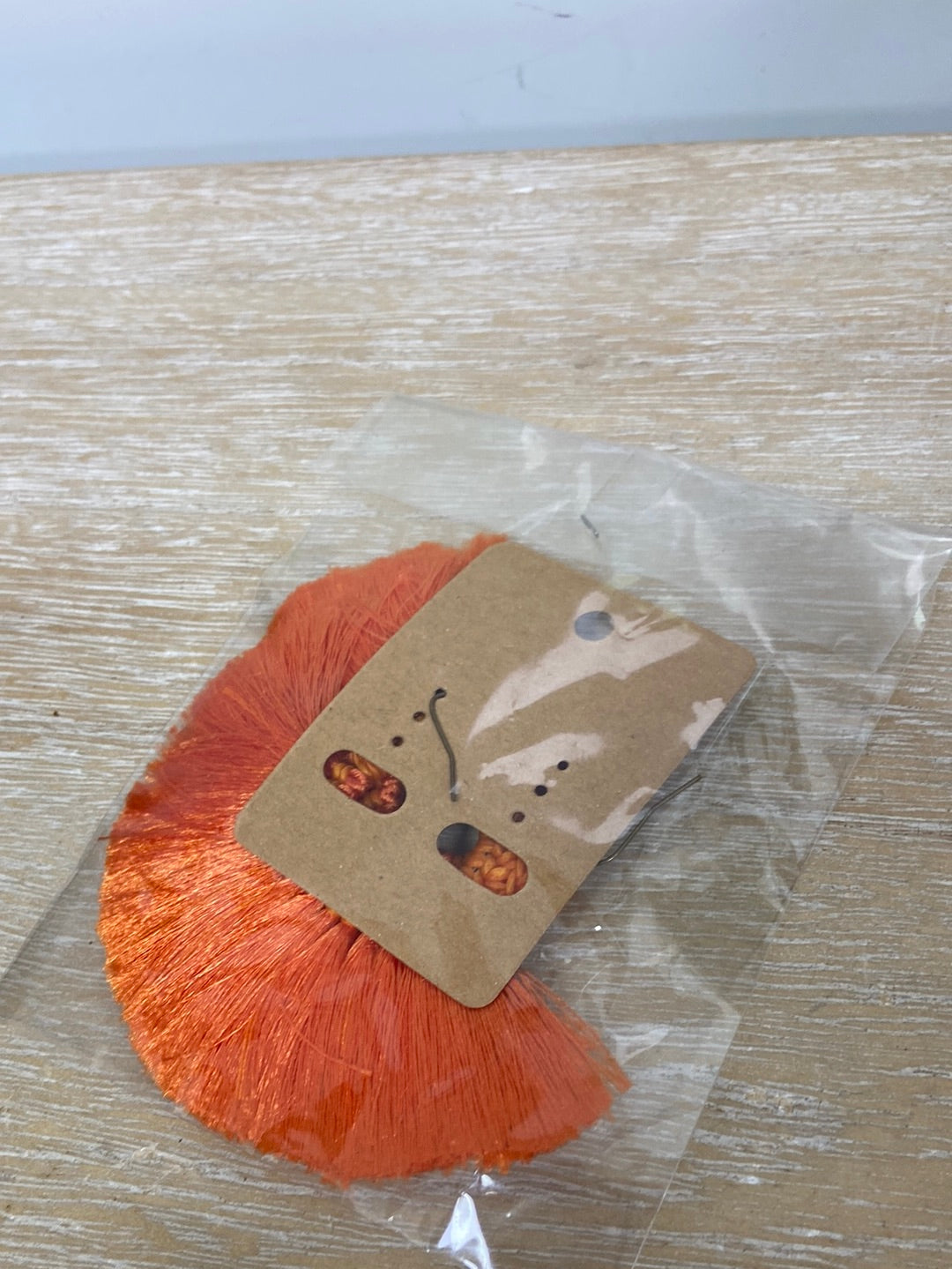 OTRAS.Pendientes abanicos naranjas