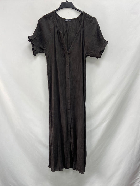 PARFOIS.Vestido tejido fruncido gris midi T.S