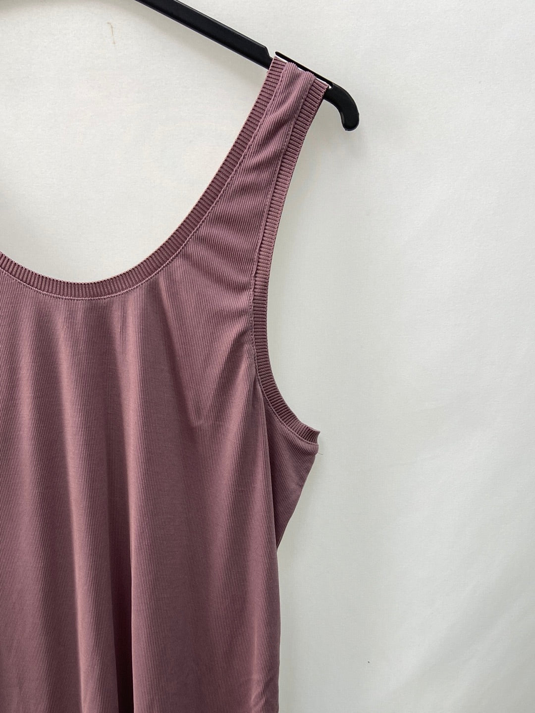 OYSHO. Mauve ribbed knit T-shirt TL